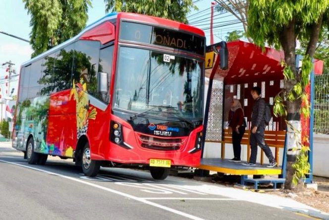 
					Bus Rapid Transit (BRT) Trans Jateng. (Foto:Dok.Pemprov Jtg)
