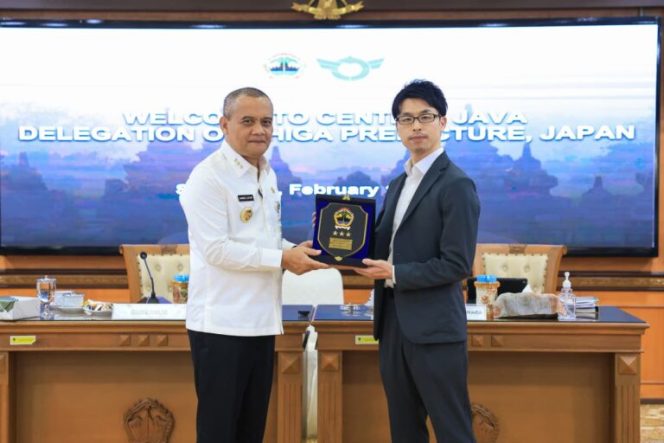 
					Gubernur Jawa Tengah Ahmad Luthfi bersama Delegasi Prefektur Shiga, Jepang. (Foto:Dok.Jatengprov)
