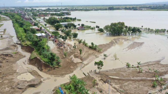 
					Data Dinas Pertanian dan Peternakan (Distanak) Jawa Tengah, lahan pertanian seluas 1.842 hektare di Grobogan terendam banjir akibat cuaca ekstrem pada Senin (16/2/2026). (Foto:Dok.Jatengprov)
