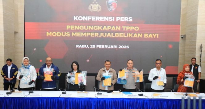 
					Konferensi pers Bareskrim Polri terkait kasus TPPO modus jual beli bayi, di Jakarta, Selasa, 25 Februari 2026.
