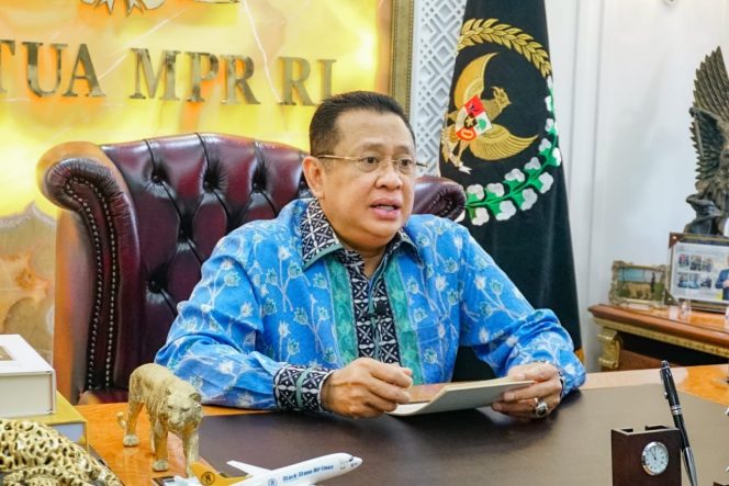 
					Ketua MPR RI Bamsoet Ajak Kaji Kembali Hasil Amandemen ke- 4 UUD NRI 1945