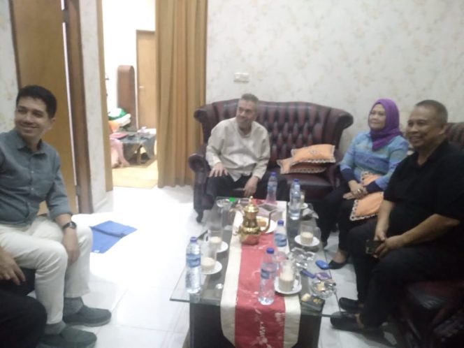 
					Pesan 45 Negarawan Bersama GMRI dan Posko Negarawan Segera  Berlanjut