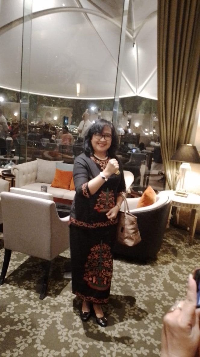 
					Dosen Unhan RI, Herlina Saragih Paparkan Nilai- Nilai Bela Negara