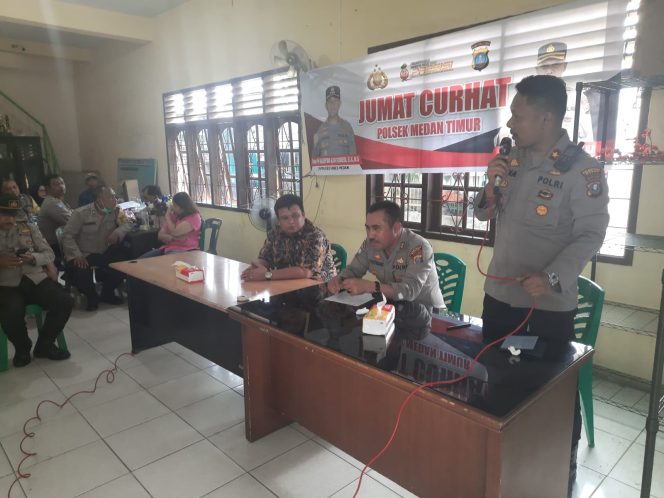 
					Polsek Medan Timur Dengar Curhatan Masyarakat 