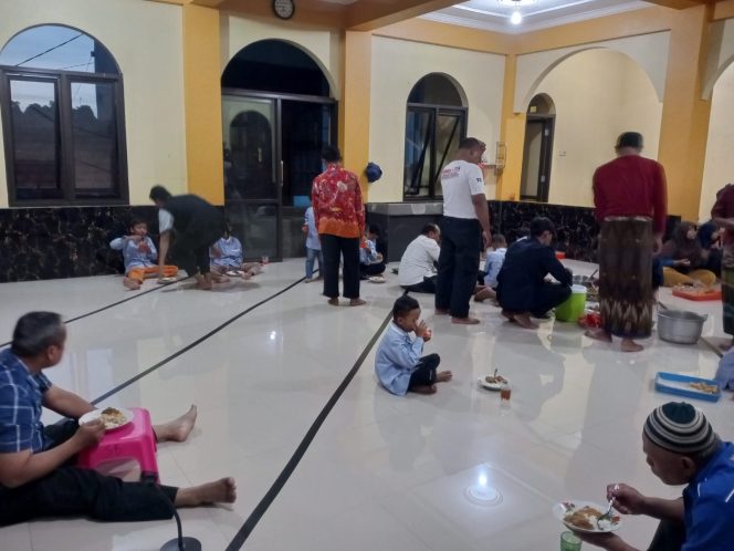 
					PAC LDII Tugurejo Adakan Buka Puasa Bersama Dengan Generasi Penerus Dan Warga 