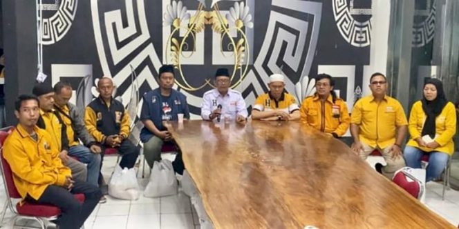 
					Konflik Intern DPD Hanura Jakarta,DPP Diminta Turun Tangan