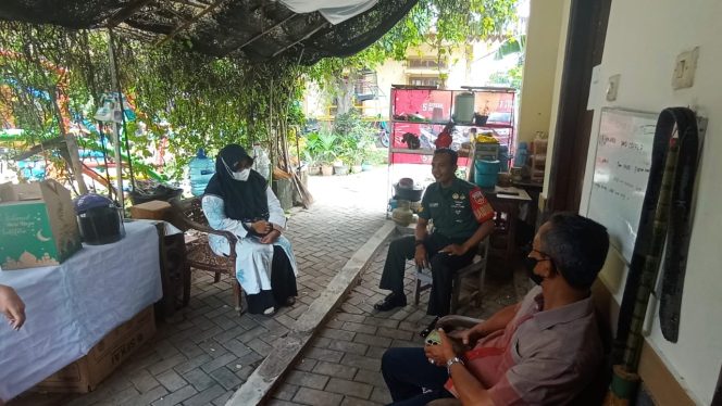 
					Bulan Ramadhan Tak Surutkan Kegiatan Komsos Babinsa Kelurahan Mojo