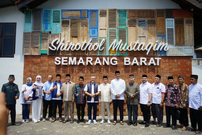 
					Kunjungan Silaturahim Dan Bazar Ramadhan Mendag Zulkifli Hasan Bersama Warga LDII Kota Semarang