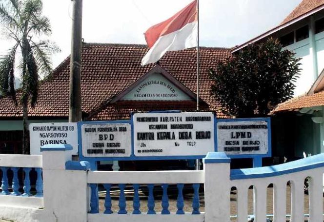 
					Terkait Polemik BUMDes Berjo, Warga Minta APH  Turun Tangan