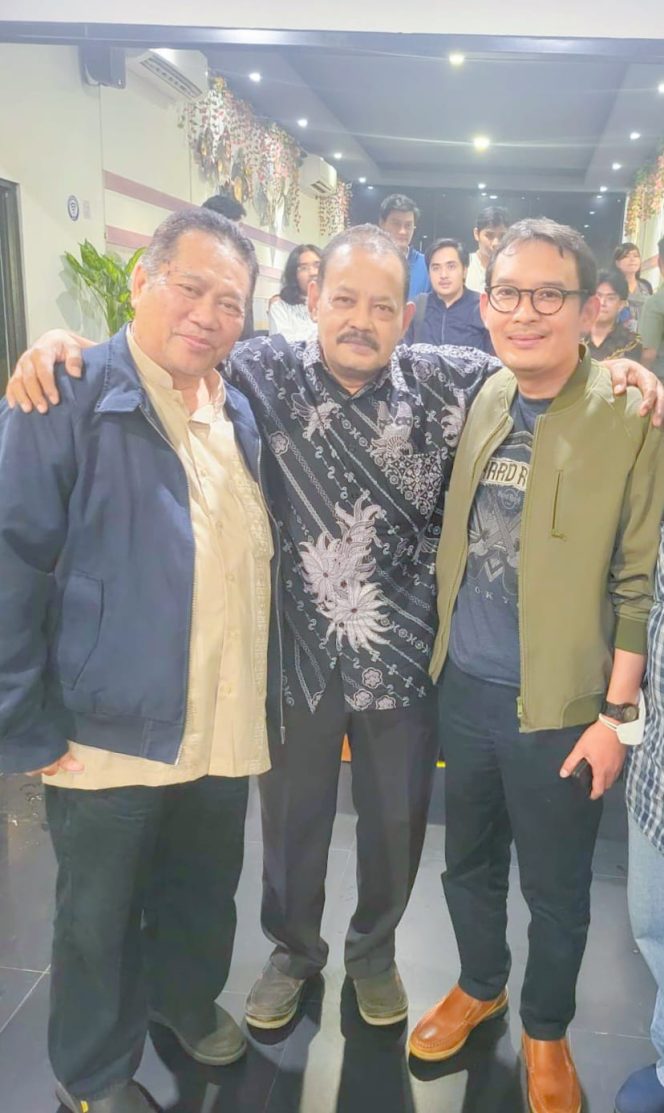 
					Di Hadapan Kaset Wapres RI, dr Ali Mahsun Atmo Pulang Kampung Ke 2 Rumah Induk Semang- IKA dan KAHMI UNIBRAW