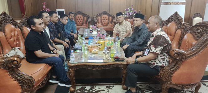 
					Ketua PAMMI PATI Audiensi Bersama Pj Bupati Ijin Pentas Kesenian