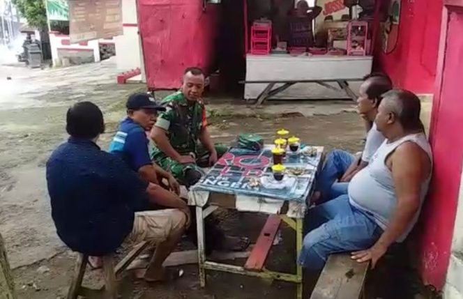 
					Komsos, Media Babinsa Pererat Kemanunggalan TNI- Rakyat