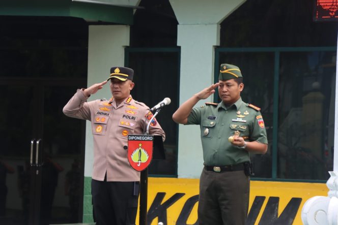 
					Gelar Apel, TNI- Polri Kompak Jaga Keutuhan NKRI