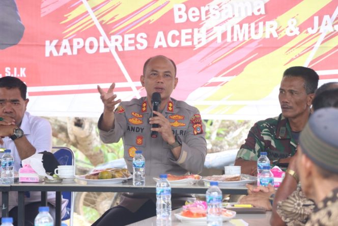 
					Melalui Jumat Curhat, Kapolres Aceh Timur Dengar Keluh Kesah Masyarakat