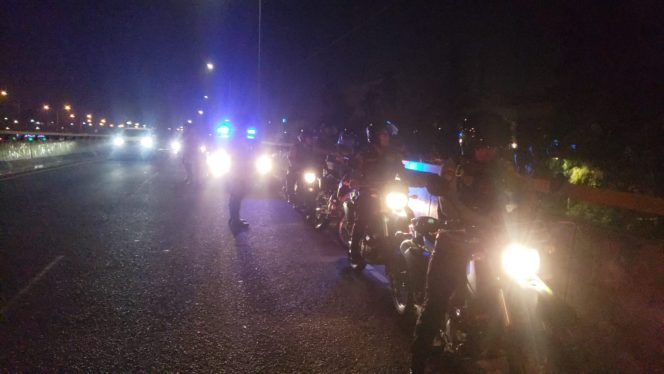 
					Polres Metro Jakbar Gelar Apel Patroli Skala Besar