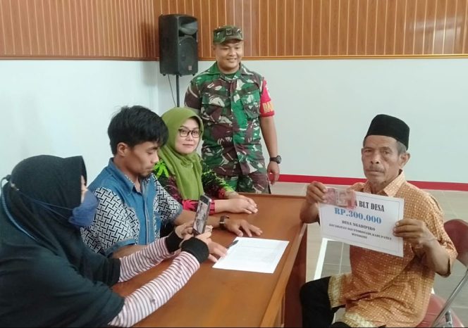 
					Agar Tepat Sasaran, Ini Yang Dilakukan Babinsa Saat Penyaluran BLT- DD