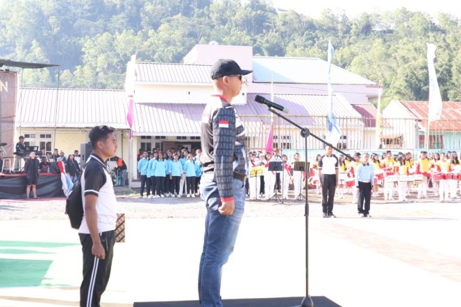 
					Lahirkan Atlet Potensi Kapolres Ngada Buka Open Turnamen Bola Voli 