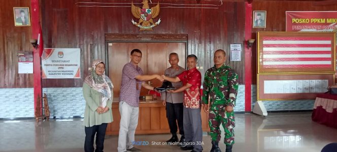 
					110 Mahasiswa Undip Akan Melaksanakan KKN Di Ngadirojo, Pelda Heribertus Hadiri Penyerahan Mahasiswa