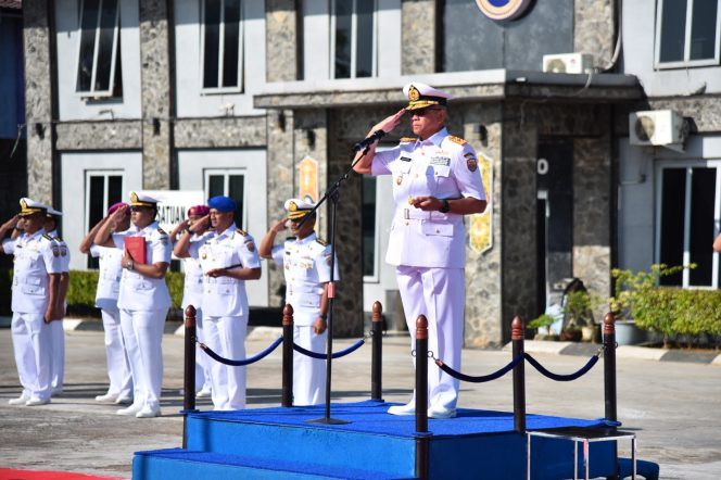 
					Danlantamal XII Pimpin Upacara Sertijab Dansatrol Lantamal XII