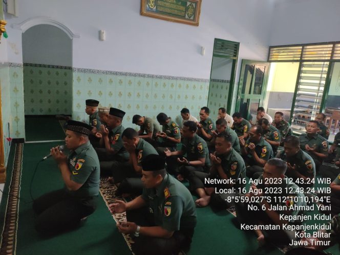 
					Peringati HUT ke - 78 Proklamasi Kemerdekaan RI Tahun 2023, Kodim 0808/Blitar melaksanakan kegiatan doa bersama