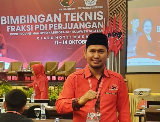 
					Ketua Badan Pemenangan Pemilu (Bapilu) PDIP Kabupaten Selayar, Nur Chalis