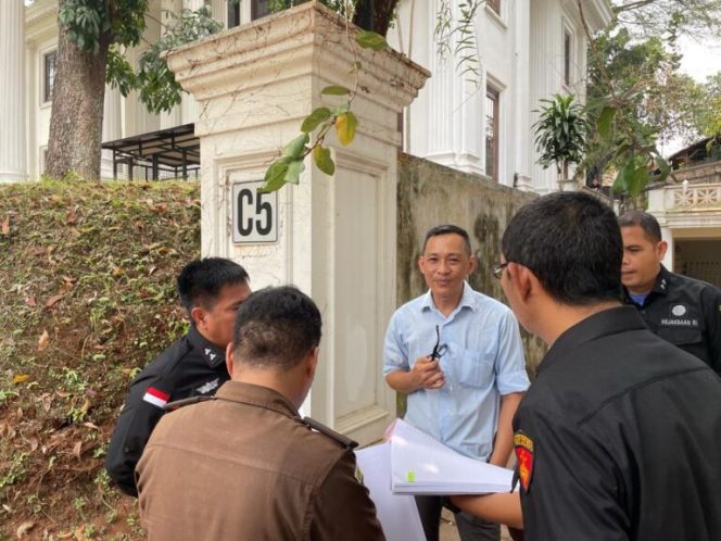
					Sita eksekusi harta benda milik Terpidana Aking Soejatmiko dalam perkara tindak pidana perpajakan