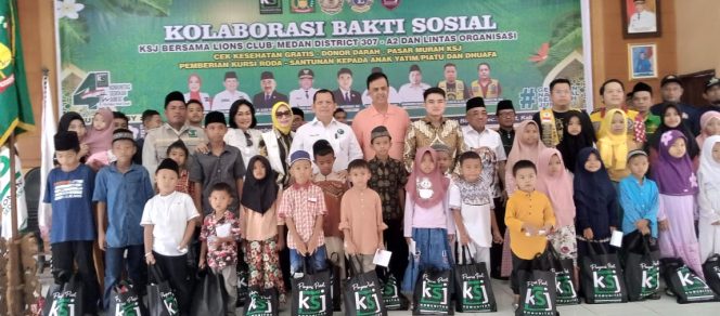
					Kegiatan Bakti sosial yang digelar oleh komunitas Sedekah Jumat ( KSJ ) dan Lions Club'  serta Lintas Organisasi ini didukung penuh Pemerintah Kab. Langkat Sumatera Utara 