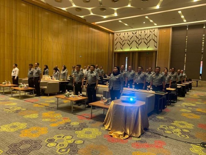 
					Kementerian Hukum dan Hak Asasi Manusia mengadakan penguatan kapasitas Kepala Unit Pelaksana Teknis (UPT) Pemasyarakatan dalam program Pengendalian Penyakit Menular (P2PM) HIV/AIDS dan TBC yang dilaksanakan di Hotel Holiday Inn Kemayoran, Jakarta