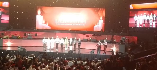 
					Konser Lilin Putih di Balai Sarbini dihadiri oleh Capres no urut 3 Ganjar Pranowo