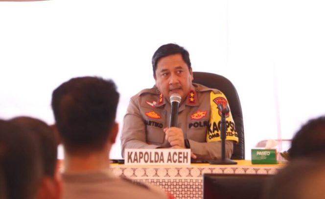 
					Kapolda Aceh Irjen Achmad Kartiko