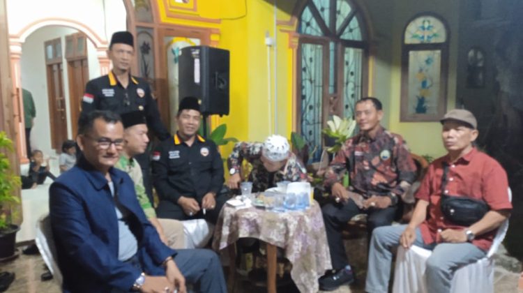 Forum Komunikasi Minangkabau Bersatu (FKMB) Kota Pekanbaru menggelar halal bi halal
