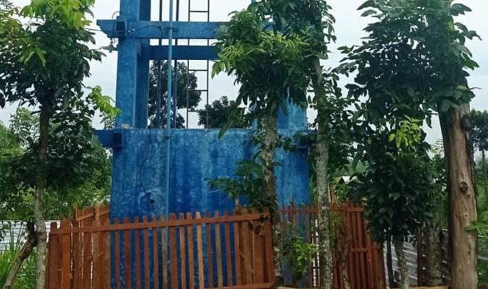Bangunan Pamsimas di Desa Dukuhseti yang diduga mencaplok tanah warga