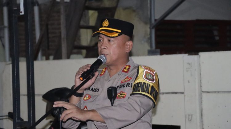 Kabag Ops Polres Metro Jakarta Barat, AKBP Randi Ariana