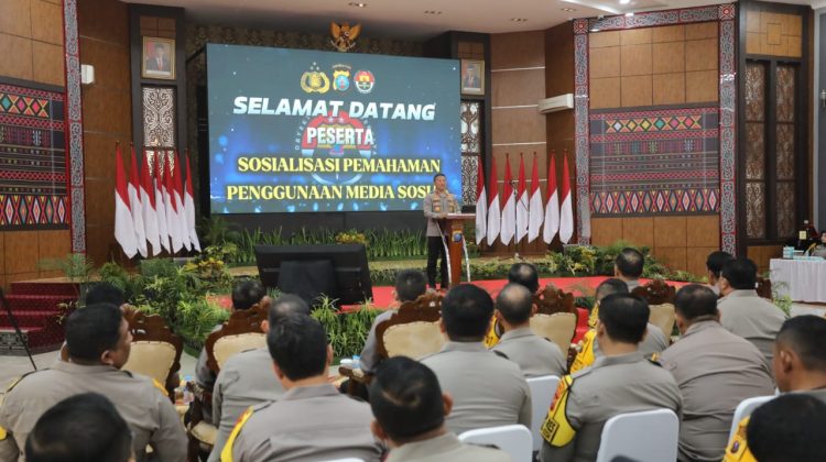 Sosialisasi tentang pemahaman media sosial oleh Polda Sumut di Aula Tribrata Mapoldasu
