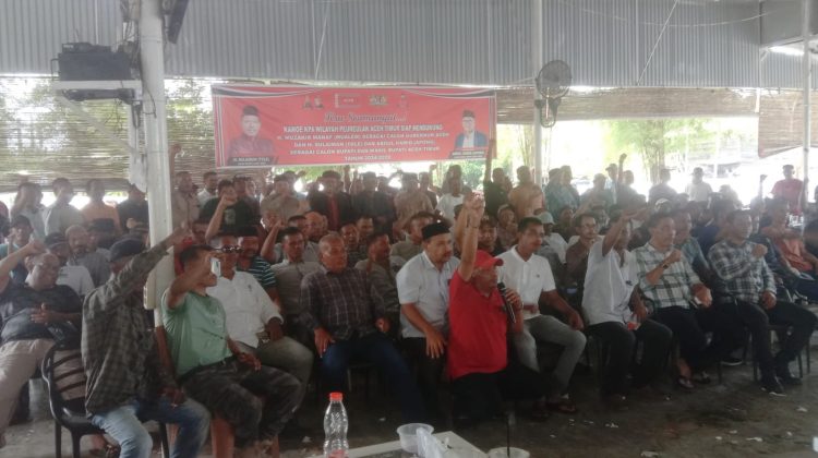 Deklarasi dukungan H. Sulaiman (Tole) dan Abdul Hamid (Apong) untuk maju sebagai calon bupati dan wakil bupati Aceh Timur dan Muzakir Manaf (Mualem) sebagai Gubernur Aceh periode 2024-2029 oleh Komite Peralihan Aceh wilayah Peureulak
