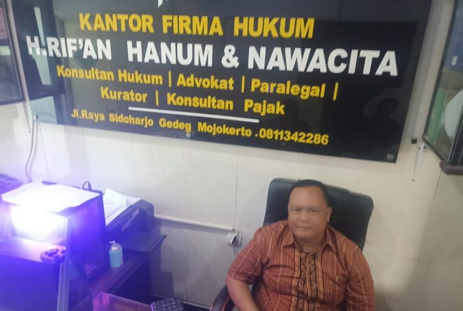 
					Kepala kantor Firma Hukum H. Rif'an Hanum & Nawacita, Haji Titoyo, S.E., CTT., CPTT