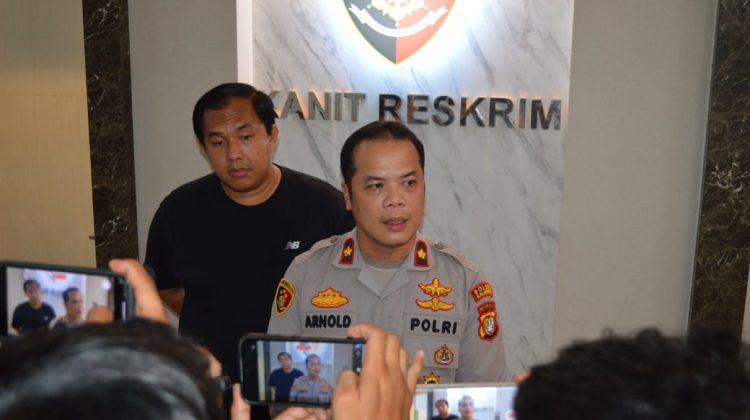 Kapolsek Kalideres Polres Metro Jakarta Barat, Kompol Arnold Julius Simanjuntak