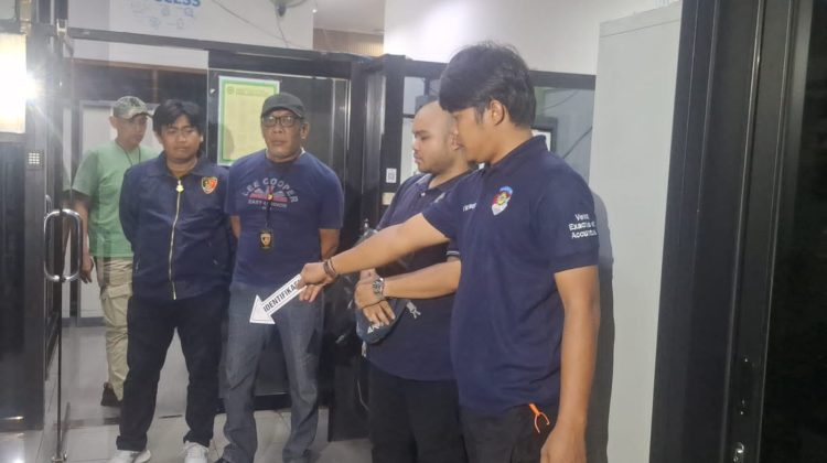 Olah TKP Satreskrim Polres Metro Jakarta Barat