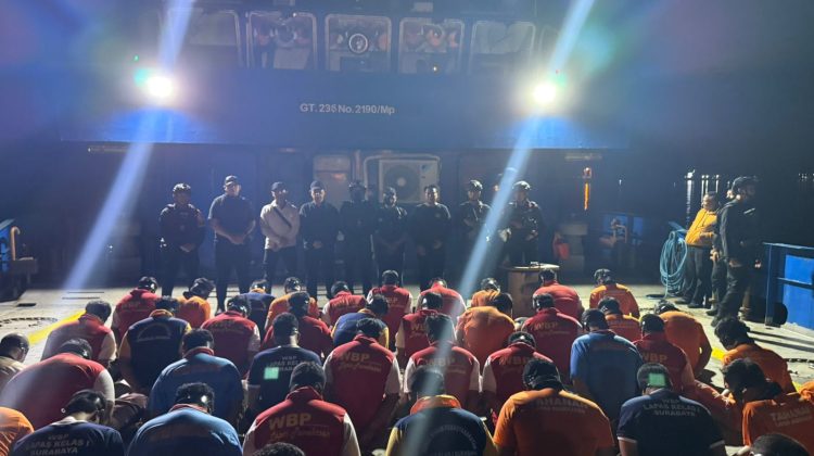 61 WBP kategori risiko tinggi (high risk) dipindahkan ke Pulau Nusakambangan. (Foto: Kementerian Imipas)