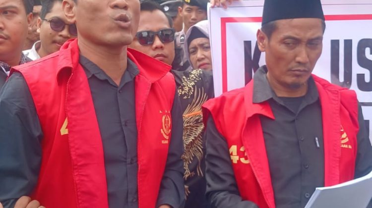 Penundaan sidang ini disampaikan oleh majelis hakim setelah JPU menyatakan saksi ahli yang dijadwalkan memberikan keterangan berhalangan hadir. (Foto:War)

