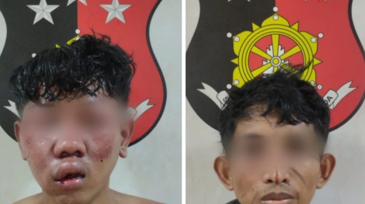 Dua pelaku penjambretan IU dan WU yang beraksi di Jalan Pasar Pagi RT 03/02, Roa Malaka, Tambora, Jakarta Barat. (Foto:Dok.Polres Metro Jakbar)
