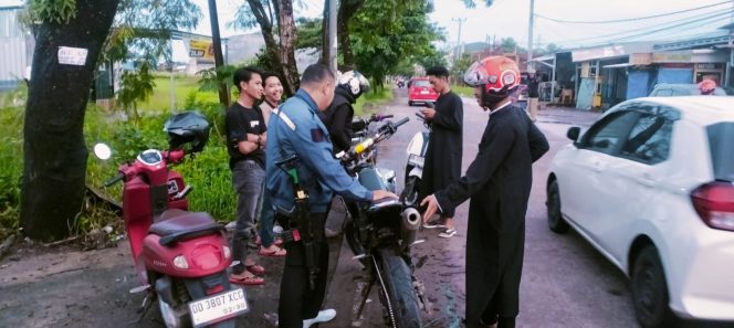 
					Polsek Tamalate Sikat Balap Liar dan Knalpot Brong Selama Ramadhan 1447 H, 50 Motor Diamankan