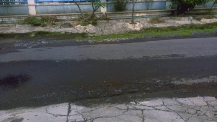Bupati Rembang, Harno instruksikan percepatan penanganan jalan vital untuk keamanan arus mudik dan balik Lebaran serta mendukung kelancaran aktivitas masyarakat. (Foto:Ist)
