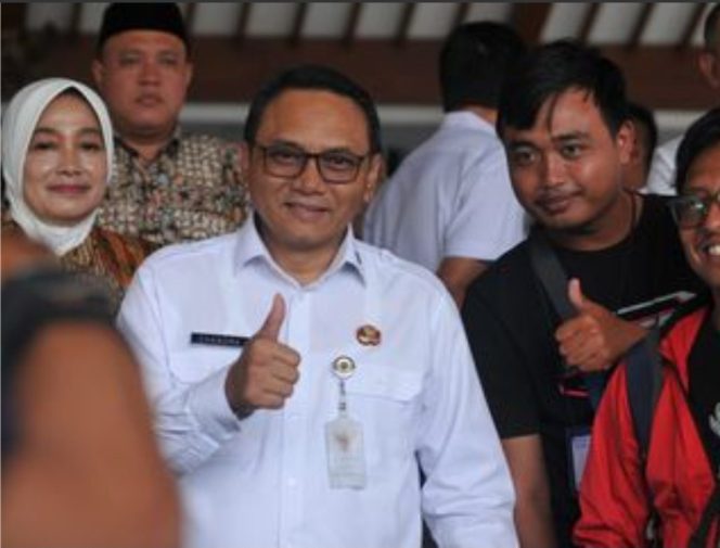 
					KPK Periksa Plt Bupati dan Ketua KPU Pati, Dalami Peran Tim 8 Sudewo