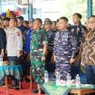 Plt Bupati Pati Risma Ardhi Chandra, menghadiri sedekah laut di TPI Unit II, Desa Bajomulyo, Kecamatan Juwana, Minggu (29/3). (Foto:Dok.Patikab