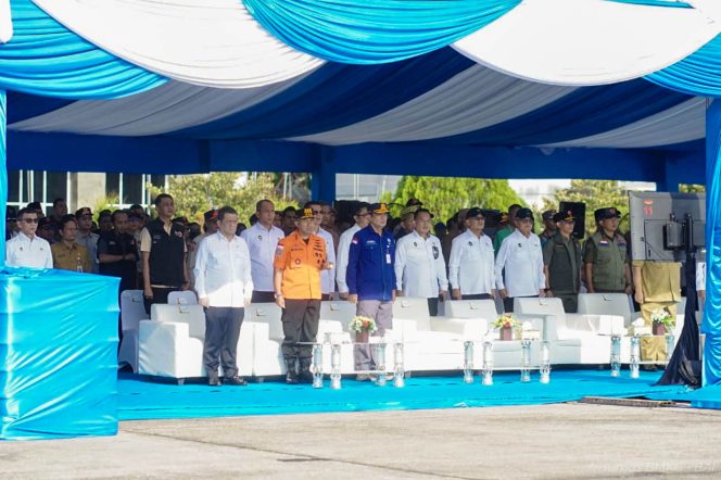 
					Kepala BMKG, Teuku Faisal Fathani, hadiri Apel Nasional Kesiapsiagaan Penanganan Karhutla di Lanud Roesmin Nurjadin, Kamis (5/3/2026). (Foto:Dok. BMKG)
