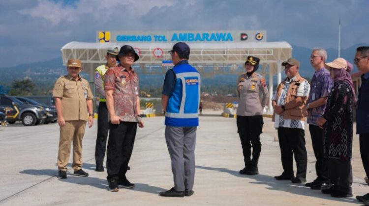 Gubernur Ahmad Luthfi meninjau kesiapan tol fungsional Bawen-Ambarawa, Selasa (10/3/2026). (Foto:Dok.Jatengprov)
