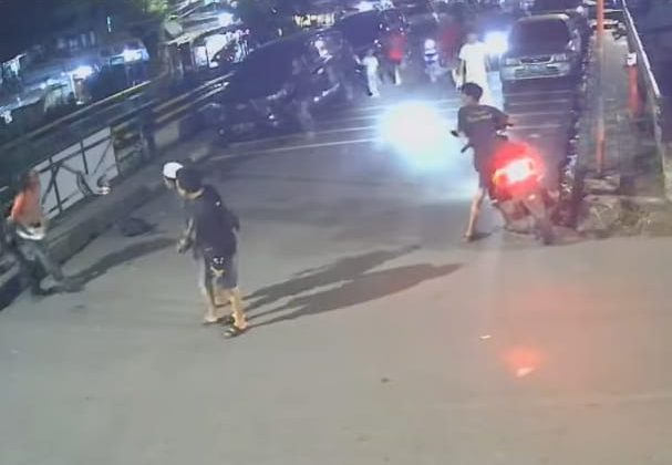 Polisi sebut pelaku penyiraman air keras terhadap Wakil Koordinator KontraS, Andrie Yunus berjumlah 4 orang. (Foto:Tangkap Layar)
