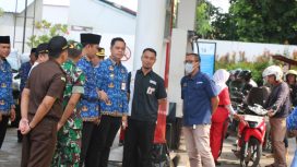 Bupati Jepara Witiarso Utomo, tinjau SPBU di Mulyoharjo, Selasa (17/3/2026). (Foto:Dok.Jeparakab)
