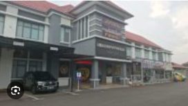 Narapidana yang terlibat dalam pengendalian jaringan narkoba kembali ditemukan aktif di Lingkungan Pemasyarakatan (Lapas) Makassar, Sulawesi Selatan